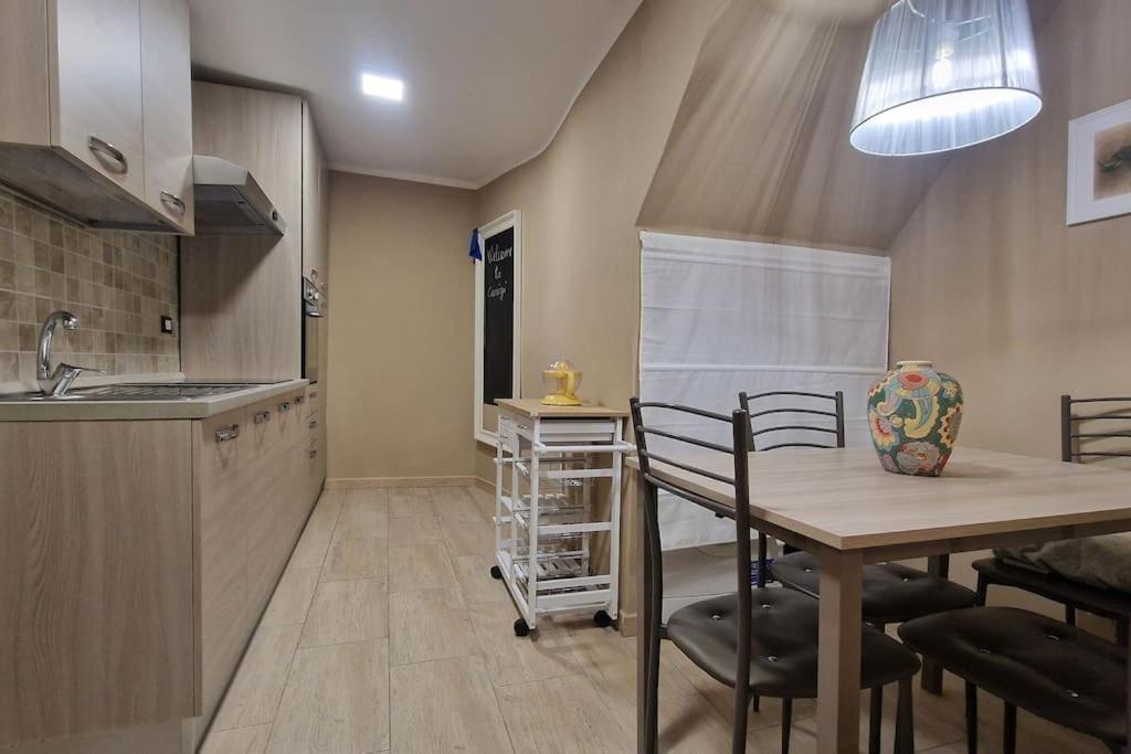 Apartament La Casa Tra I Caruggi Genua Zewnętrze zdjęcie