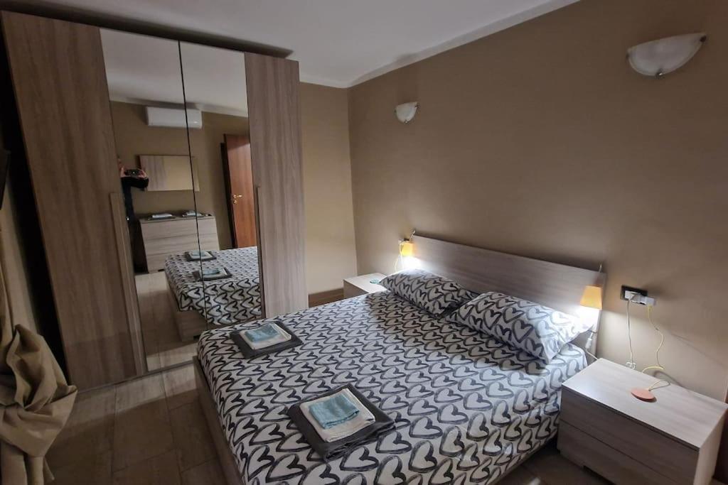 Apartament La Casa Tra I Caruggi Genua Zewnętrze zdjęcie